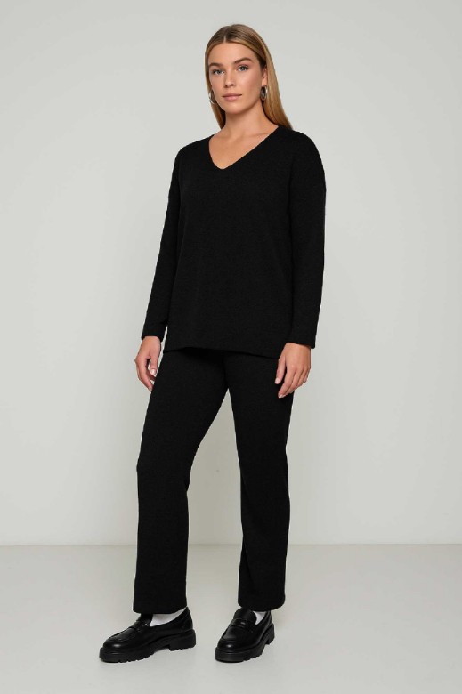 Picture of Essentials knitted V-neck top