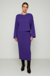 Picture of Essentians knitted skirt with slit
