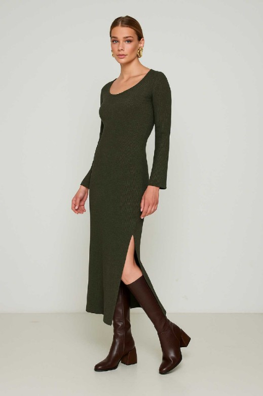Picture of Essentialians slim knit pants