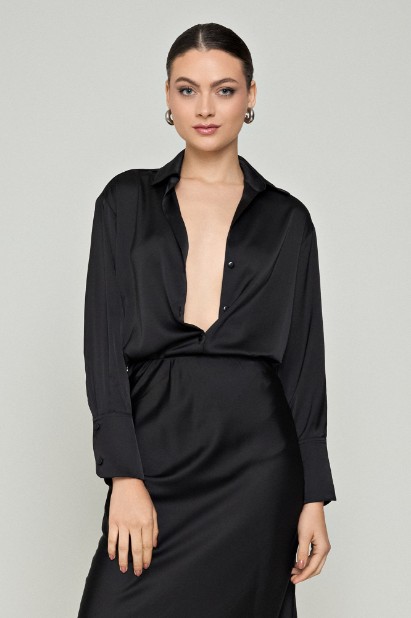 Picture of Satin shirt with elegant neckline