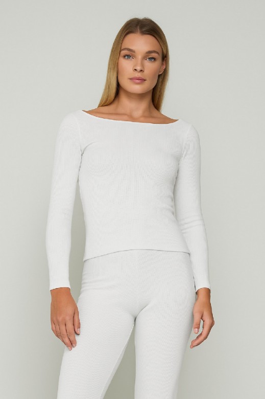 Picture of Essentians off-shoulder knitted top