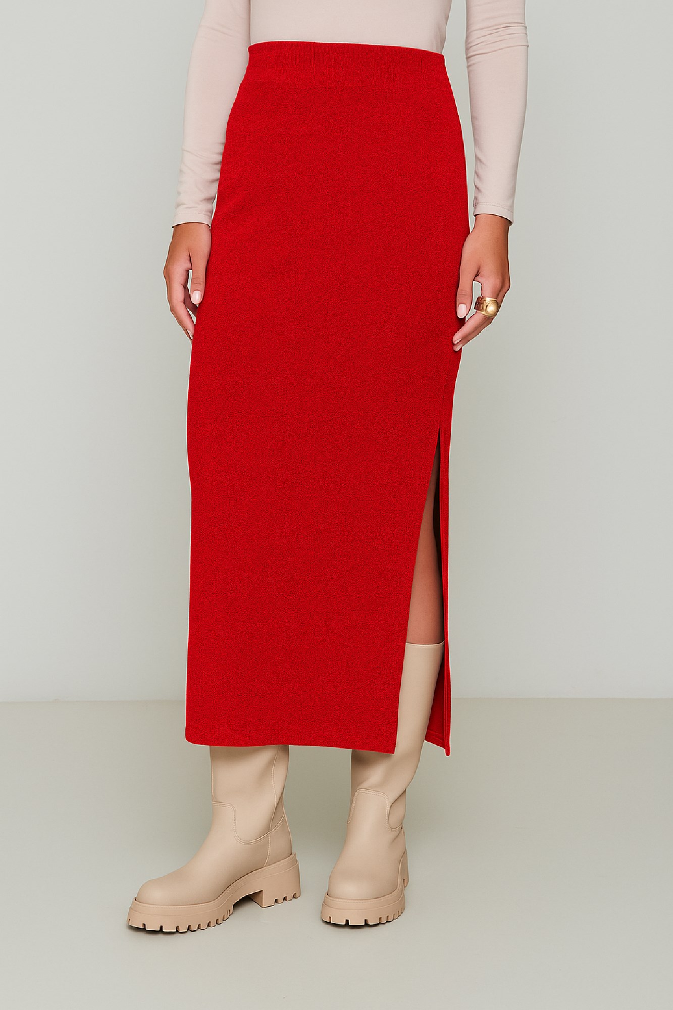 Picture of Essentians knitted skirt with slit