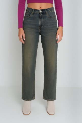 Picture of Straight fit dirty jeans