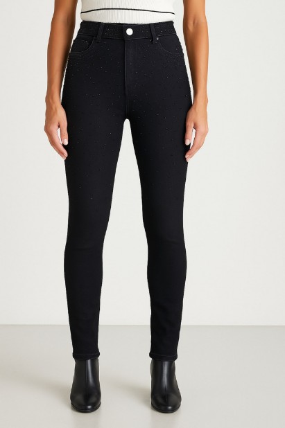 Picture of Jeans with rhinestones for a shiny look