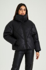 Εικόνα της b'Καπιτονέ Oversized Μπουφάν με Ψηλό Γιακά