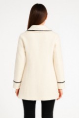 Εικόνα της Παλτό με Μεγάλο Γιακά, Διακοσμητικές Ραφές και Κουμπιά
