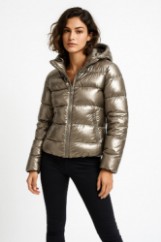 Picture of Short Metallic Puff Jacket